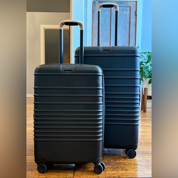 BEIS Handbags - BEIS Black Rolling Suitcase Set

One Medium Check In Roller
One Carry On Roller